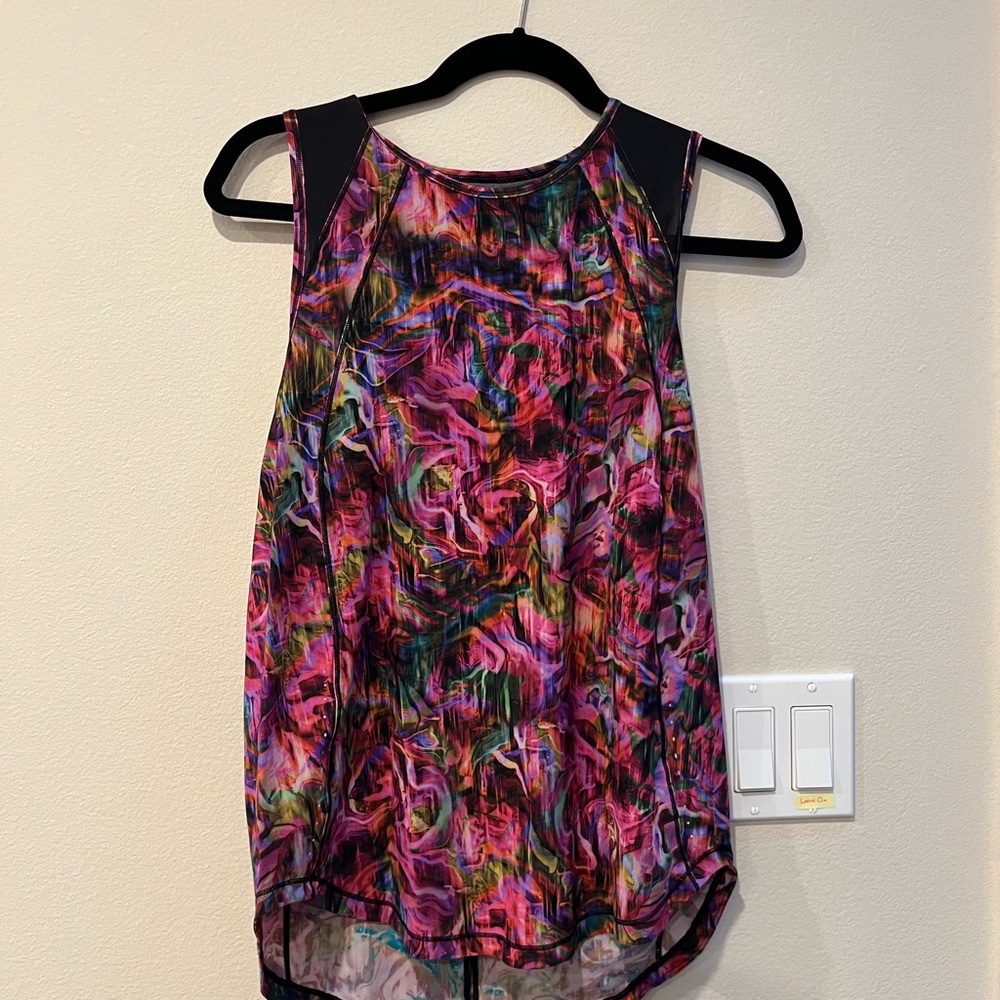 Lululemon Sculpt Multicolor Sleeveless Women's Top